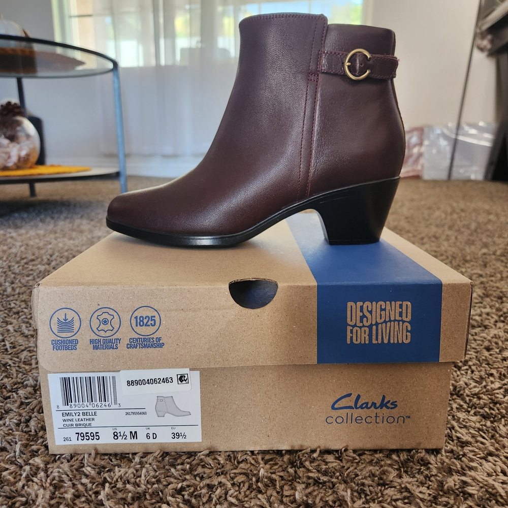 Clarks Women's Brown Ankle Boots
